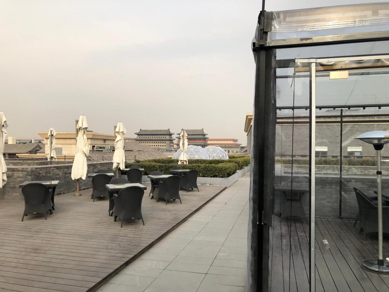 The Emperor Tiananmen Beijing Hotel Bagian luar foto The Sky Bar